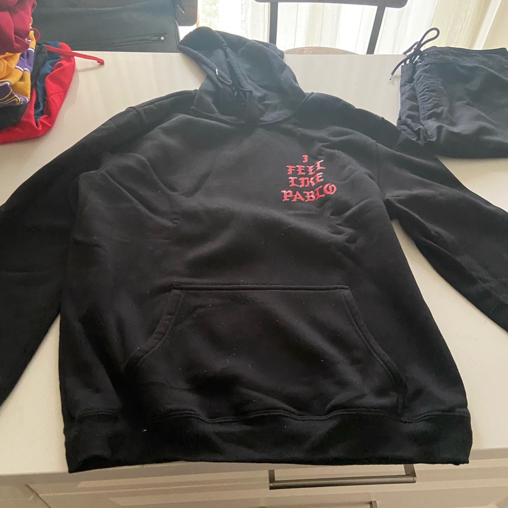 Pablo Hoodie (not the real brand)